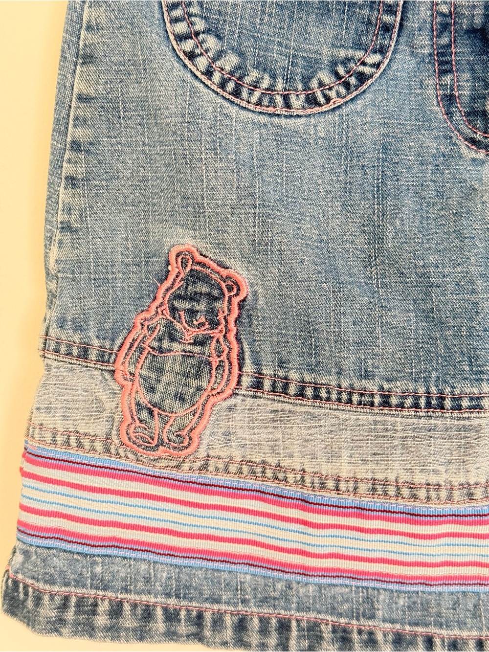Vintage Disney Winnie the Pooh Embroidered Denim Skirt Girls Size 6 - Picture 2 of 6